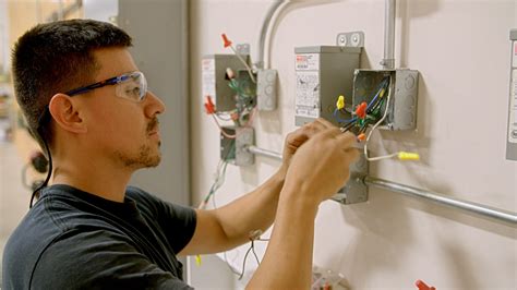 Apply to Mechanical Technician, Low Voltage Technician, Electrician and more. . Electrician apprentice jobs near me